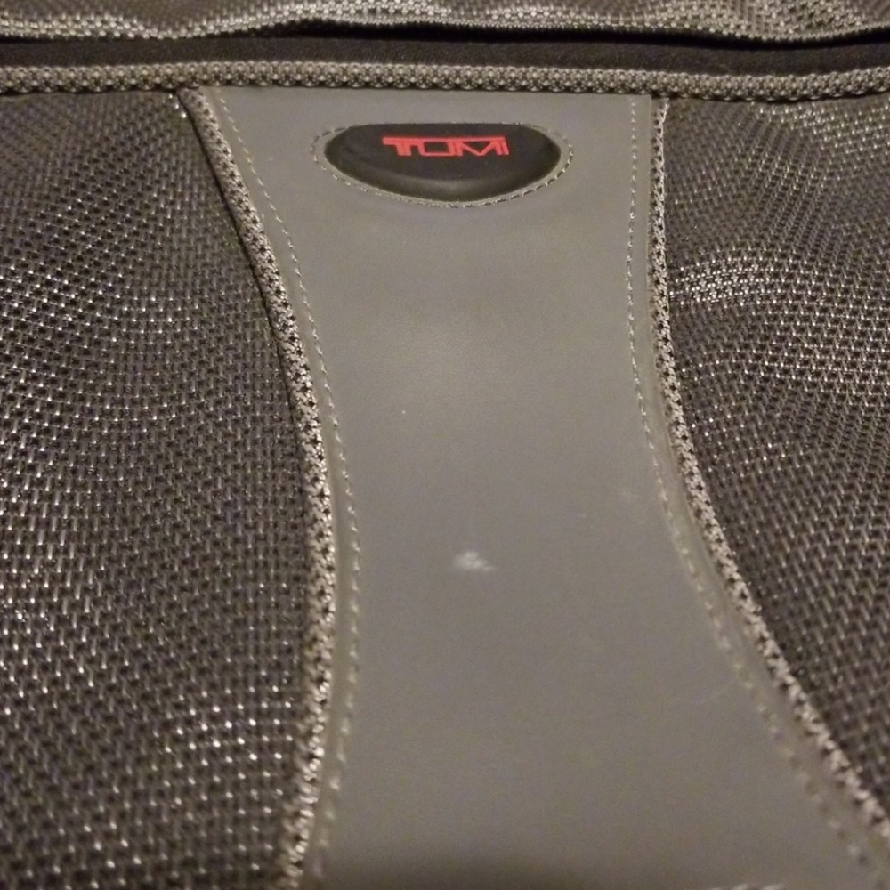 Tumi Computer case - Picture 4 of 8